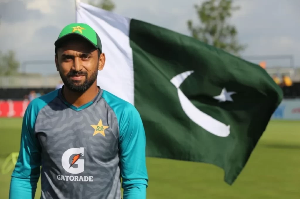 abdullah shafique cricket