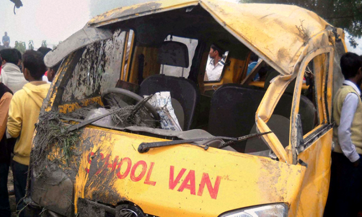 school van truck accident lyyah news at girdopesh.com