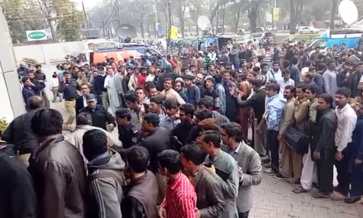 PSL final tickets news at girdopesh.com