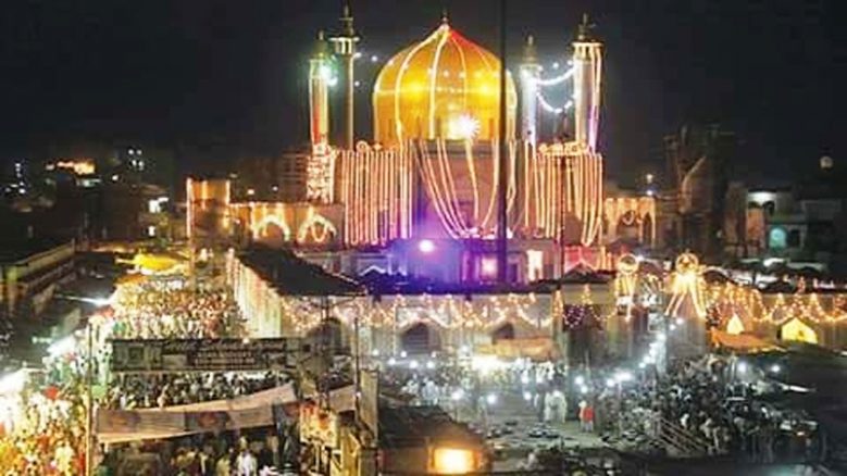 shahbaz qalandar urs girdopesh.com