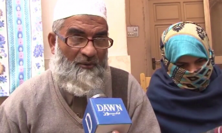 عمرا ن کو ہم نے پکڑ کر حوالے کیا : پولیس نے تو چھوڑ دیا تھا : والد زینب