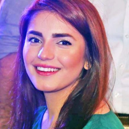 momna mustehsin