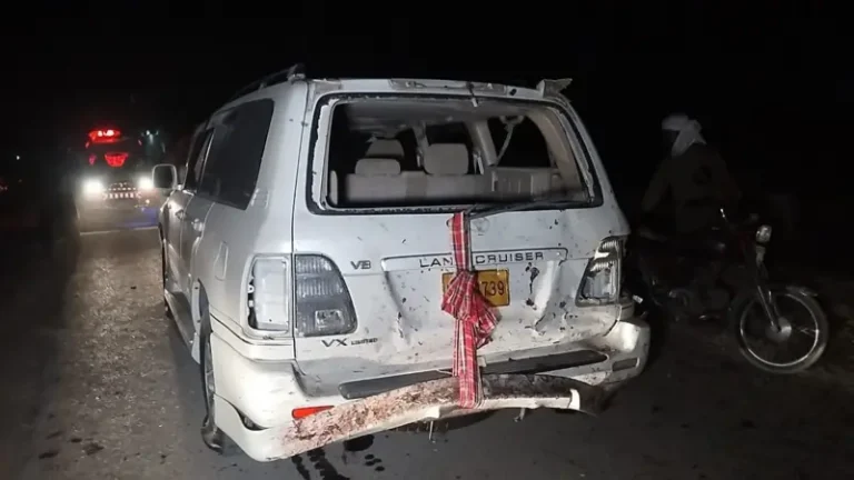 کوئٹہ : بی این پی کے جلسے کے بعد دھماکہ 14 افراد جاں بحق ، 35 زخمی quetta blast sept 2025