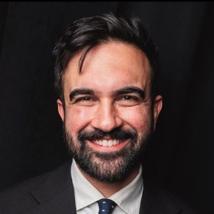 نیویارک کا نیا فادر آف دی سٹی زہران ممدانی کون ہے ؟ : ڈاکٹر عباس برمانی کا کالم zohran mamdani