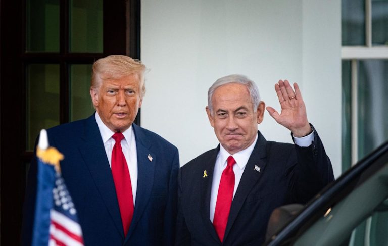 trunp with naitan yahoo