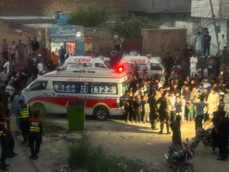 lahore tusion center accident